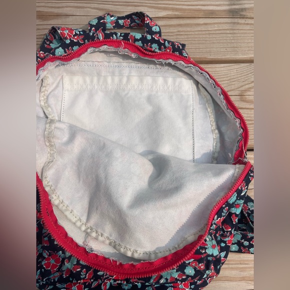 Hollister navy floral backpack - Picture 5 of 5